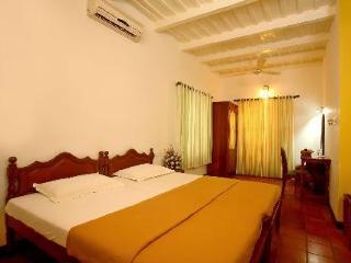 Napier House Hotel Kochi Exterior photo